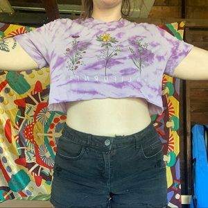 Lavender embroidered crop top
